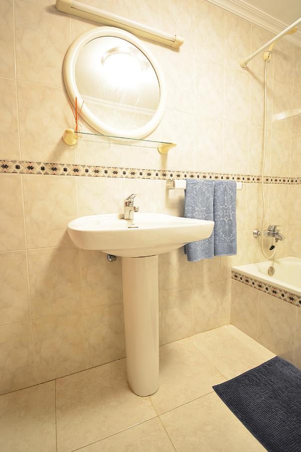 Apartamento Cerca Del Paseo Maritimo De O Grove Bagian luar foto